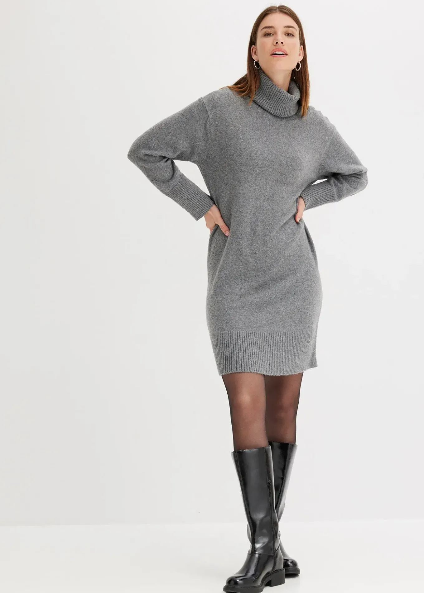 Robe en maille à col roulé