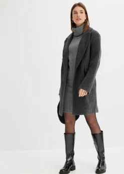 Robe en maille à col roulé