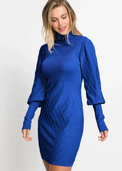 Robe en maille à col roulé