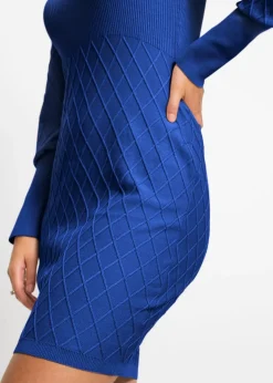 Robe en maille à col roulé