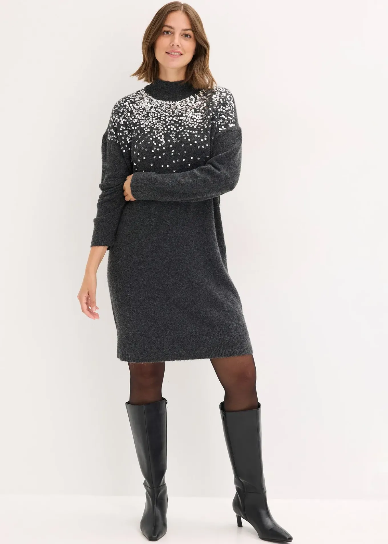 Robe en maille à sequins