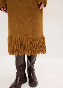 Robe en maille avec franges à la base