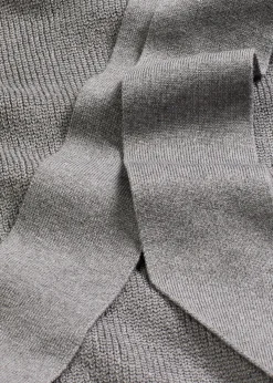 Robe en maille avec nœud