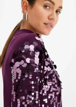 Robe en maille avec sequins sur le haut