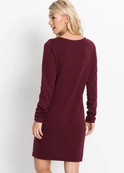 Robe en maille dans une coupe décontractée