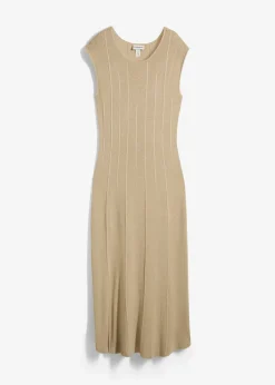 Robe en maille flatteuse en viscose mélangée