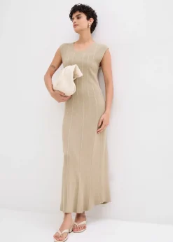 Robe en maille flatteuse en viscose mélangée