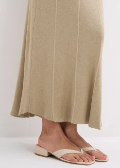 Robe en maille flatteuse en viscose mélangée