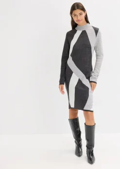 Robe en maille jacquard à rayures modernes