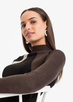 Robe en maille jacquard à rayures modernes