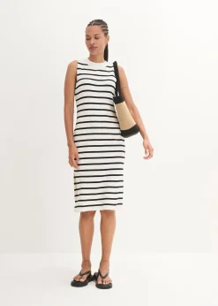 Robe en maille légère, rayée