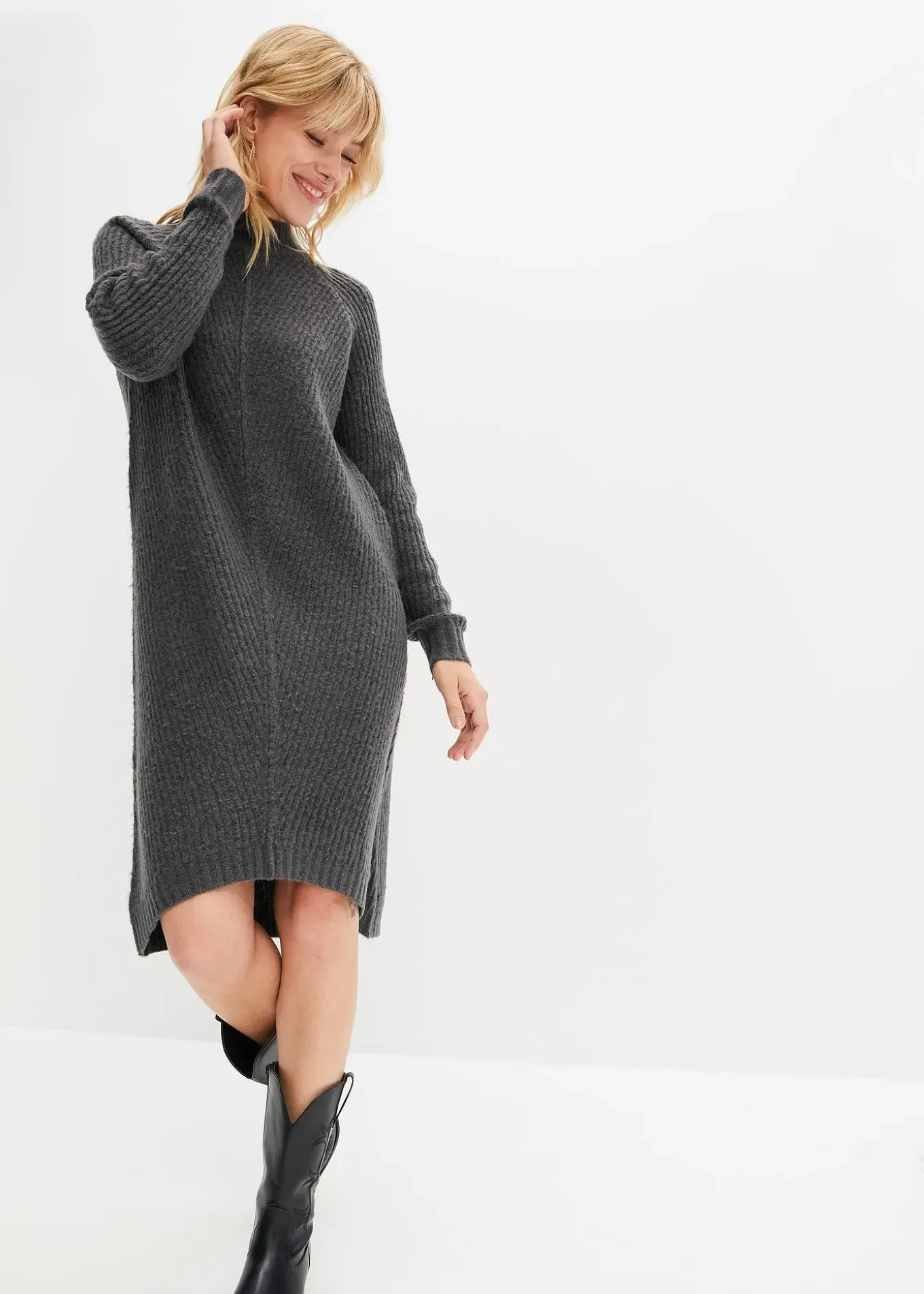 Robe en maille longue derrière