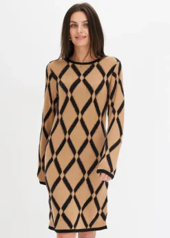 Robe en maille poilue avec motif en losange