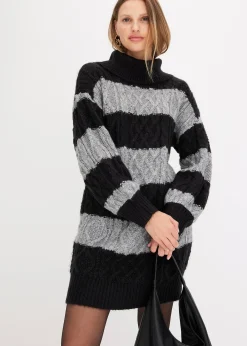 Robe en maille rayée