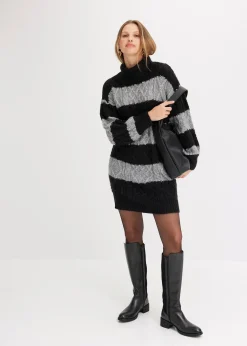 Robe en maille rayée