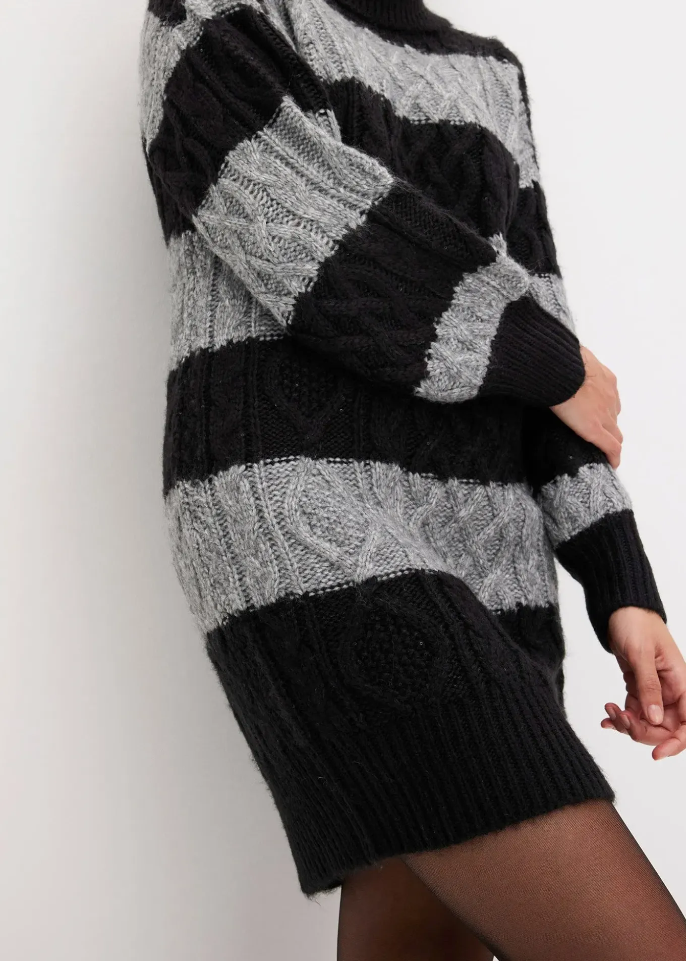 Robe en maille rayée