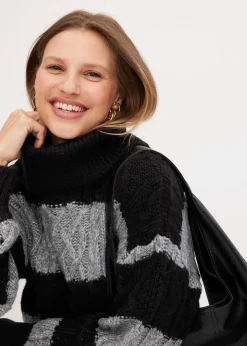 Robe en maille rayée