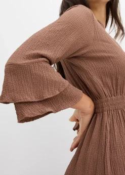 Robe en matière texturée