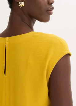 Robe en matière texturée