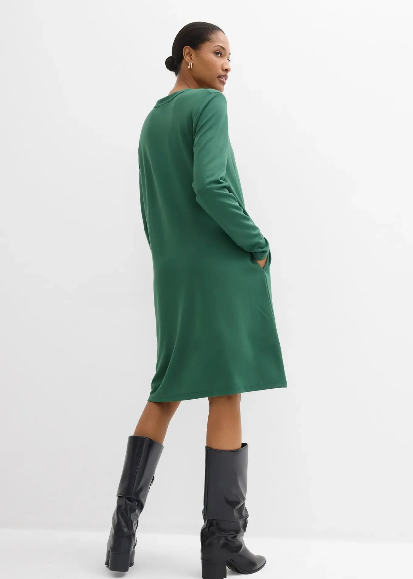 Robe en matière T-shirt, coupe trapèze