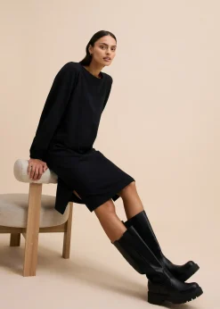 Robe en molleton avec manches ballon et fente