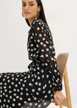 Robe en mousseline à passepoils contrastants