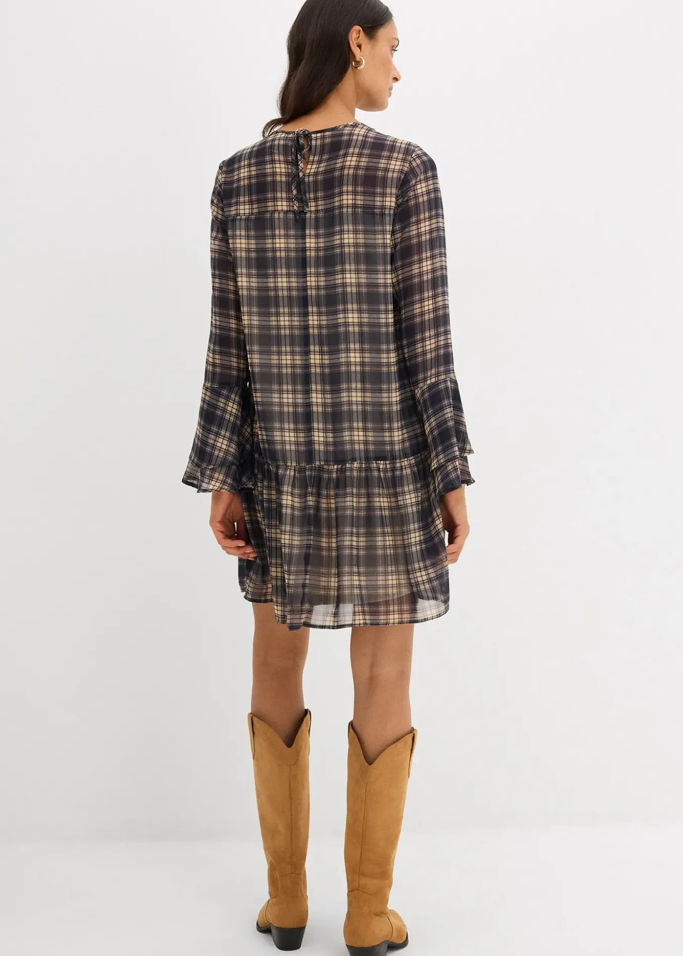 Robe en mousseline à volants