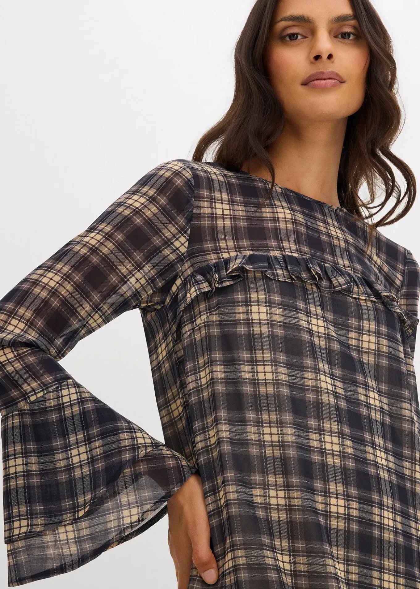 Robe en mousseline à volants