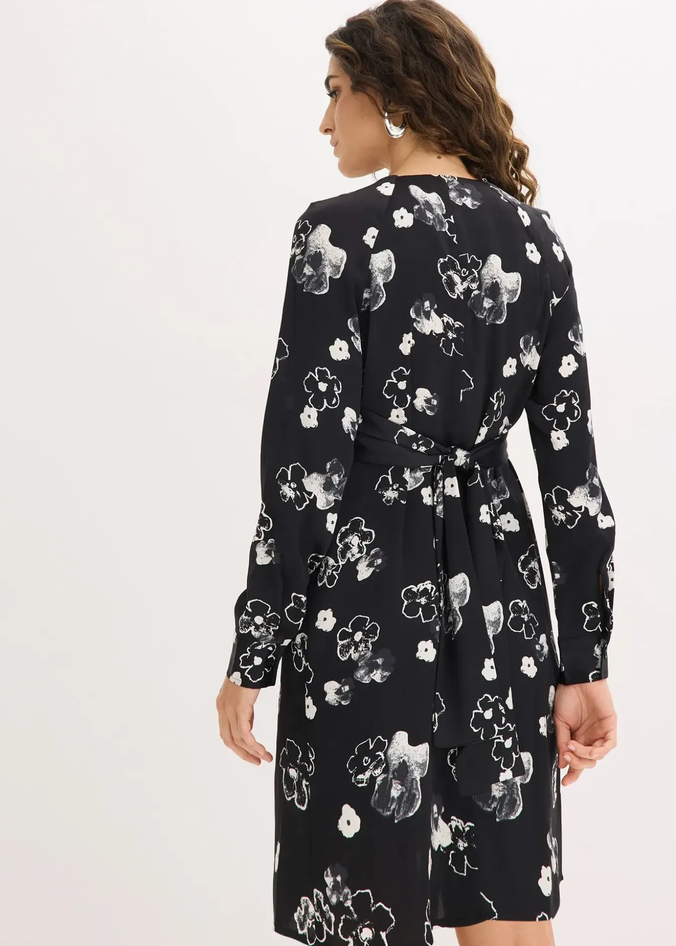 Robe en satin fluide