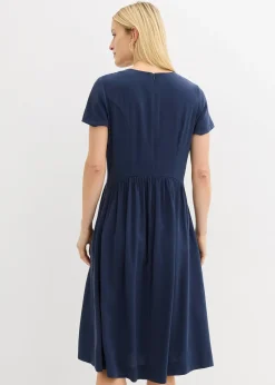 Robe en viscose majoritaire