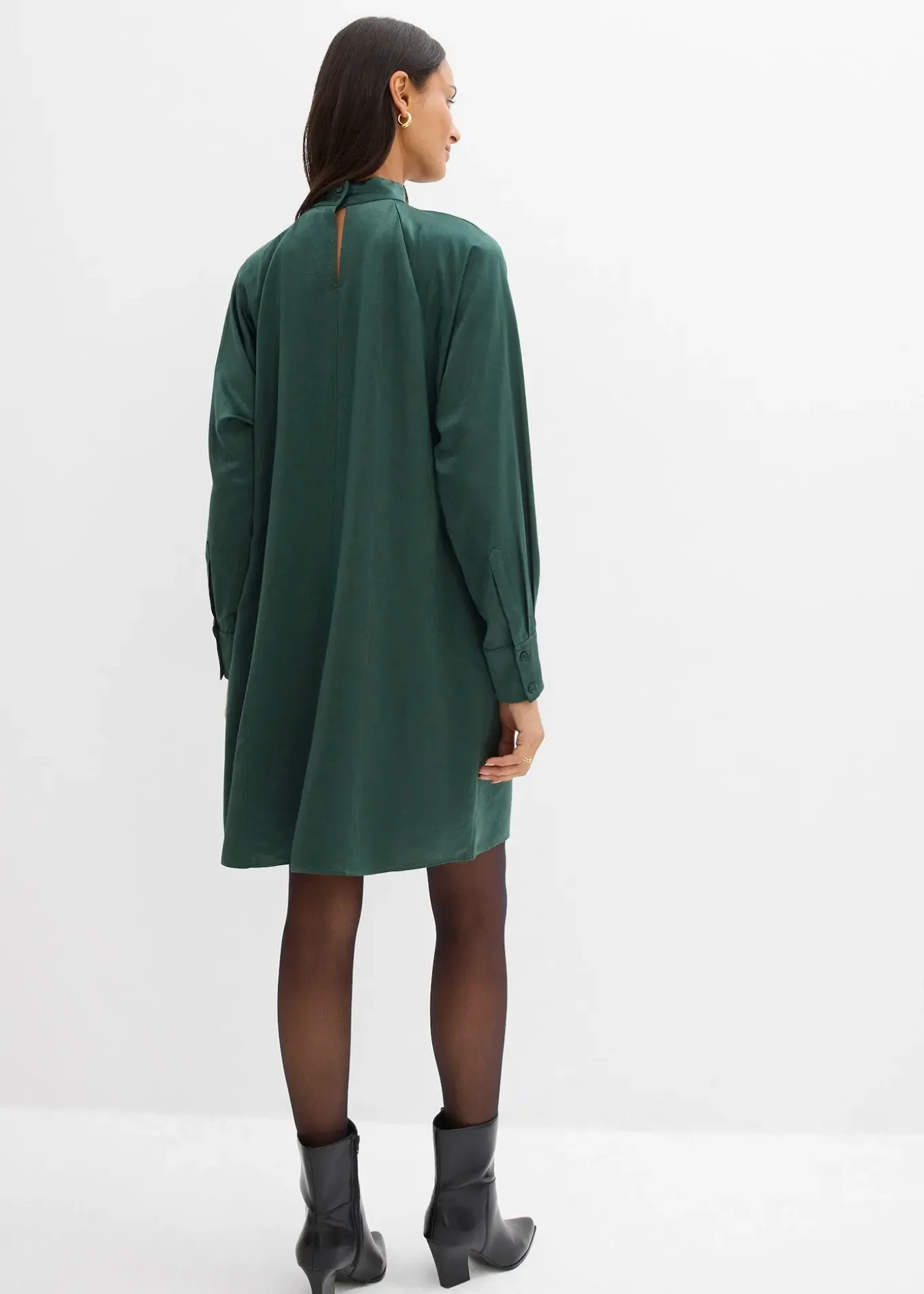 Robe en viscose majoritaire