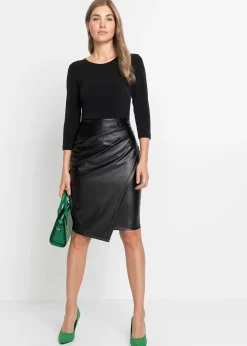 Robe enduite avec haut en jersey