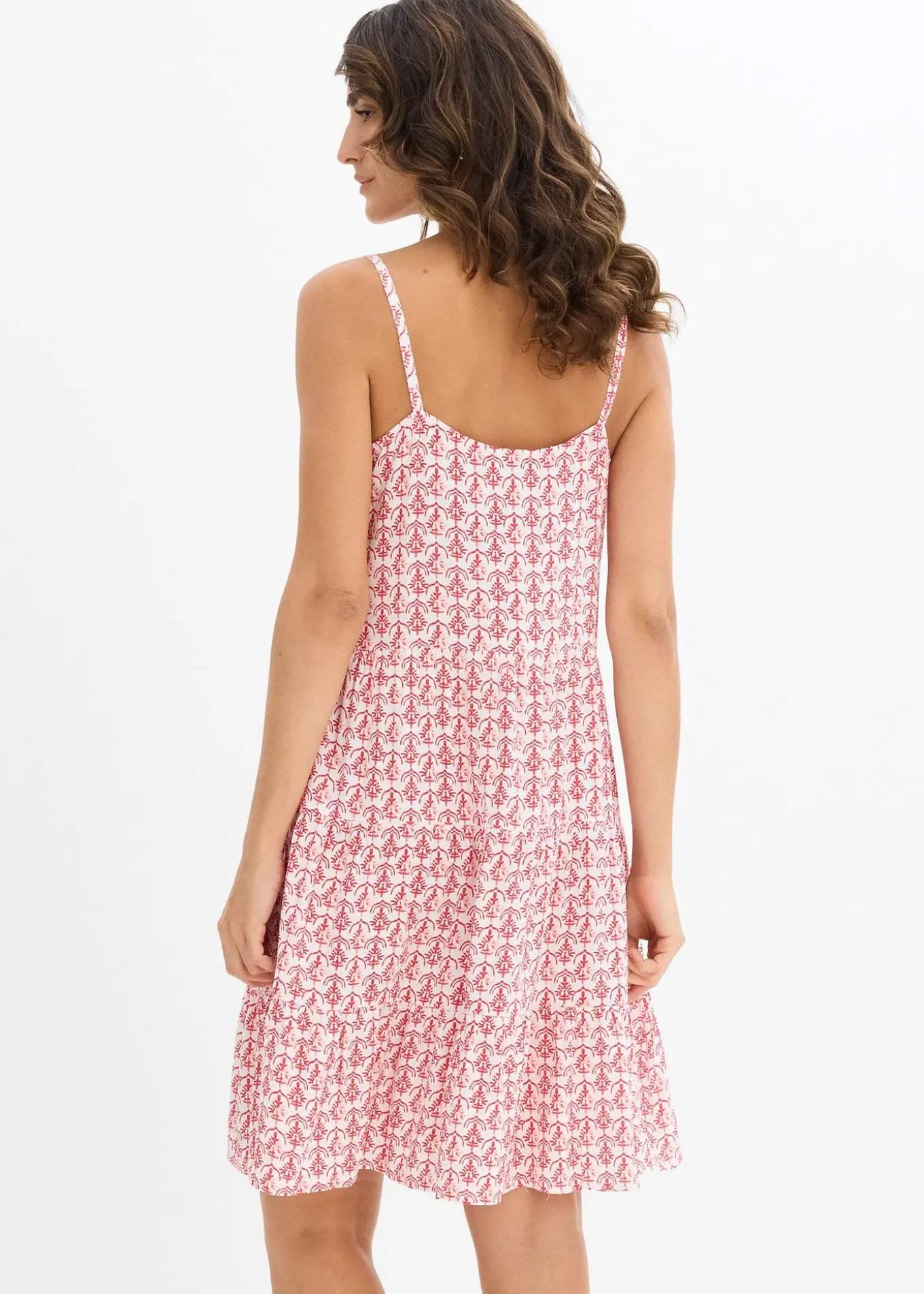 Robe fluide en viscose à fines bretelles