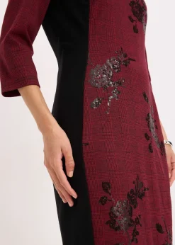 Robe fourreau avec sequins brodés