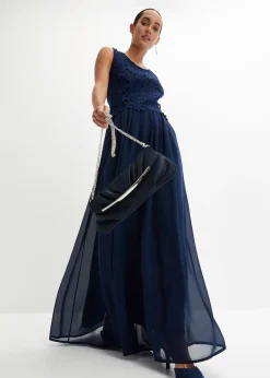 Robe longue à dentelle