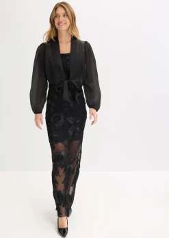 Robe longue avec broderies florales