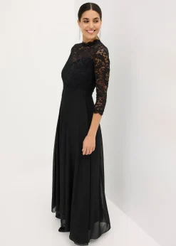 Robe longue avec dentelle