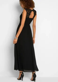 Robe longue avec dentelle