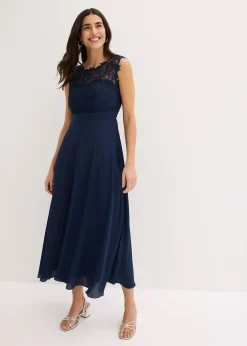 Robe longue avec dentelle