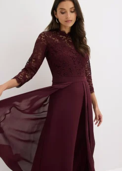 Robe longue avec dentelle
