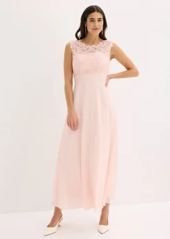 Robe longue avec dentelle