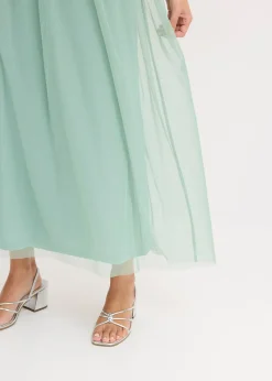 Robe longue avec haut brodé de sequins