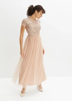 Robe longue brodée de sequins