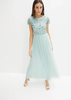 Robe longue brodée de sequins