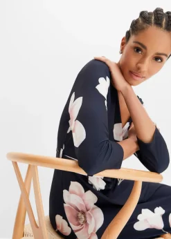 Robe longue derrière en jersey avec ceinture à nouer