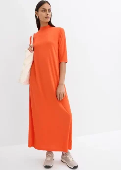 Robe longue en matière douce