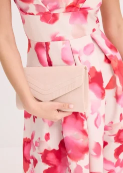 Robe longue en satin brillant