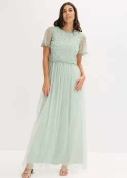 Robe longue en tulle fin avec sequins brodés