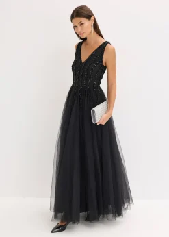 Robe longue en tulle fin avec sequins brodés