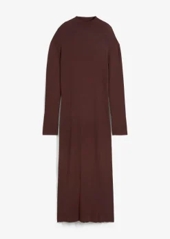 Robe longue et fluide en fine maille